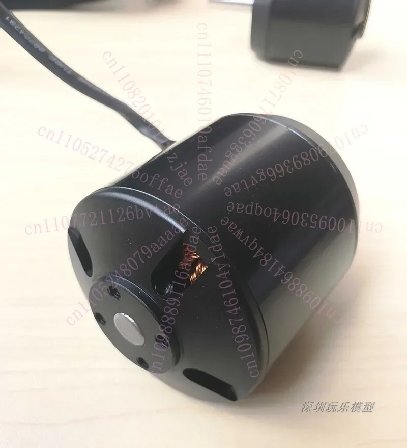 6384 ブラシレスモーター 170KV（ホールセンサー付き - 6384 Brushless Motor Sensored のレビューと価格